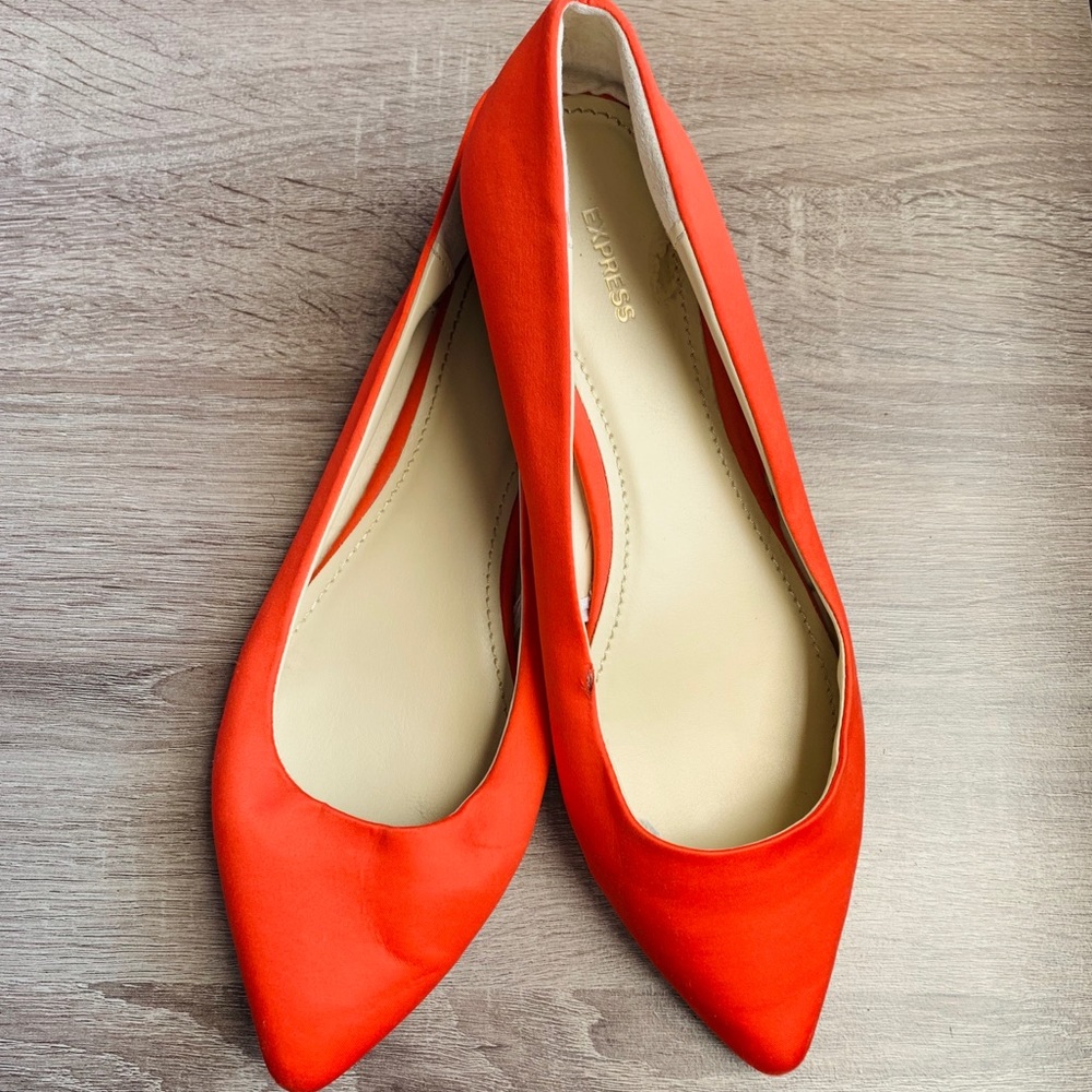 Express pointed toe flats